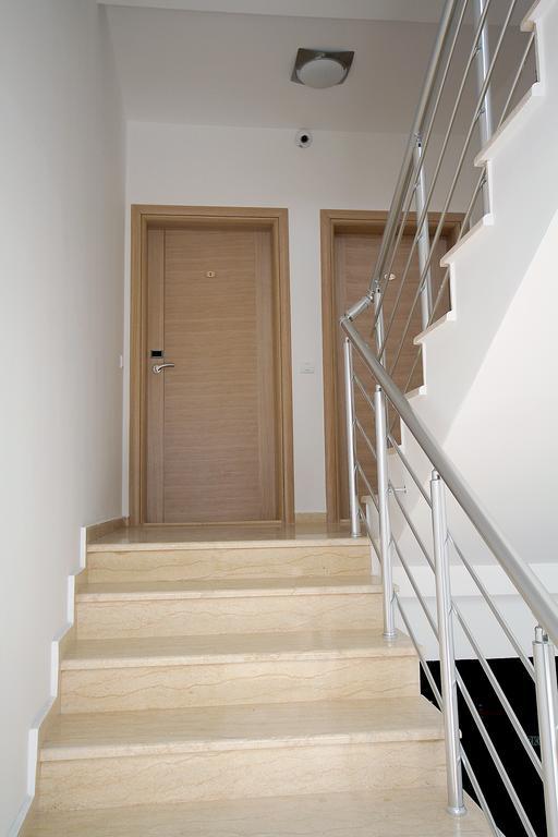 Apartments Md Lux Sutomore Exterior photo
